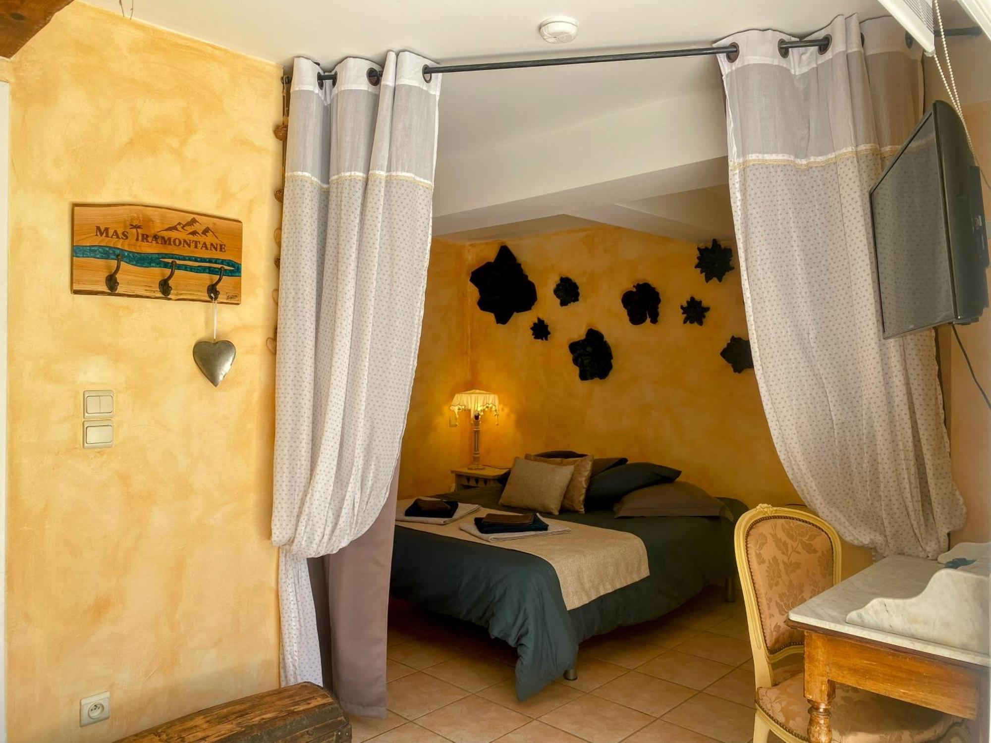 "Mas Tramontane "Chambres D'Hotes Et Studio Avec Piscine Dans Parc Arbore Ille-sur-Têt Екстериор снимка